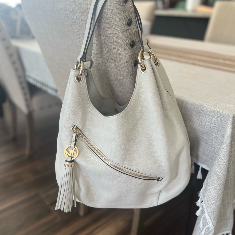 Michael Kors Cream Shoulder Bag